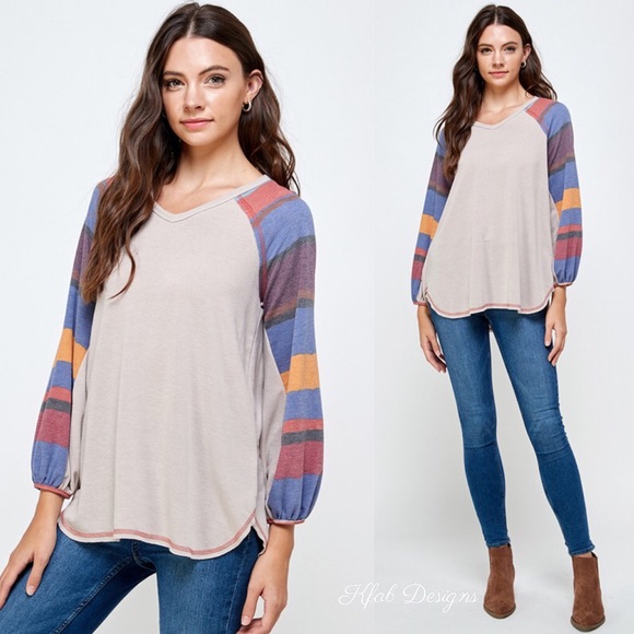 LAST 1! V Neck Slub Brush Stripe Contrast Top! - Picture 3 of 4